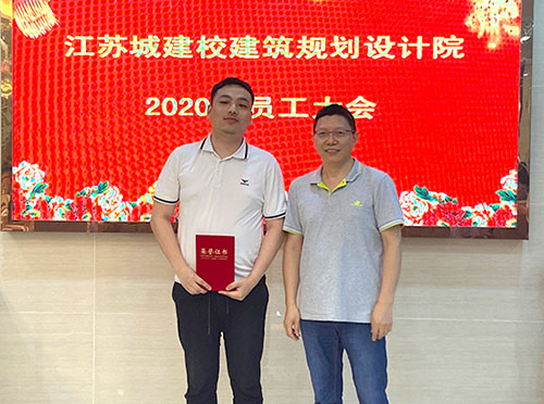 奚伟兴副院长为最佳新人颁奖 奚伟兴副院长为最佳新人颁奖